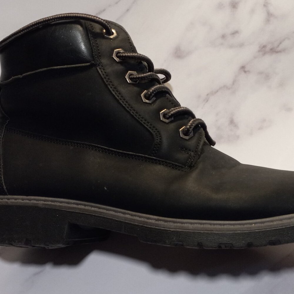 Womens MESA Fleece Lined Black Boot Booties 9